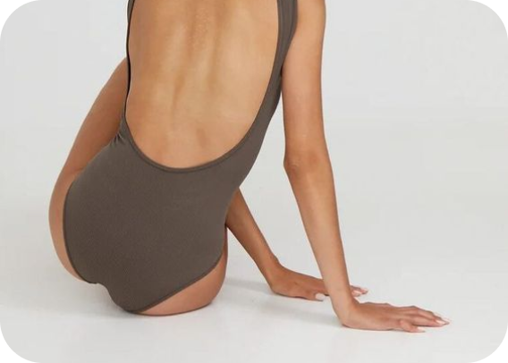 Women showing the back after Weight Loss